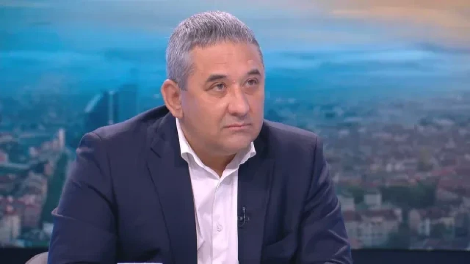 Скандалът с еврото и бюджета. Проговори банкер | StandartNews.com