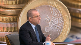 Караджов насмете Асен Василев и каза: Може да спасим част от парите по ПВУ!