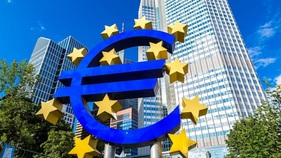 Американски банки с изненадваща прогноза за еврозоната | StandartNews.com