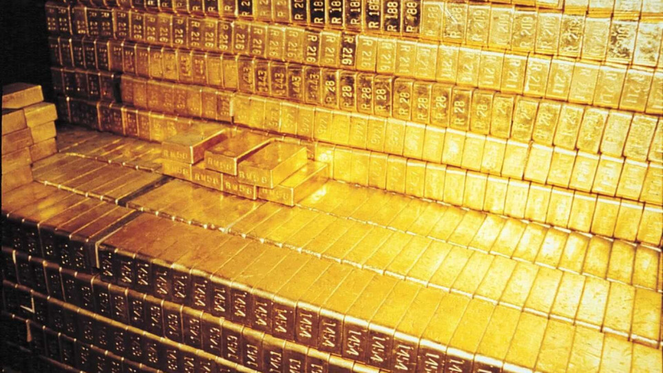 Експерти с ключова прогноза! Има ли как да поевтинее златото? | StandartNews.com
