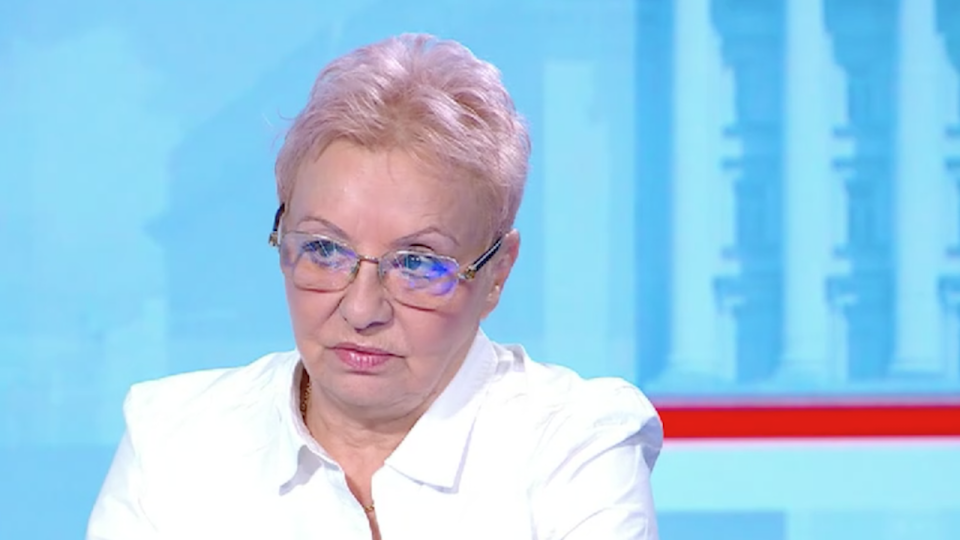 Диана Дамянова с присъда за убийците на пътя и онези в парламента | StandartNews.com