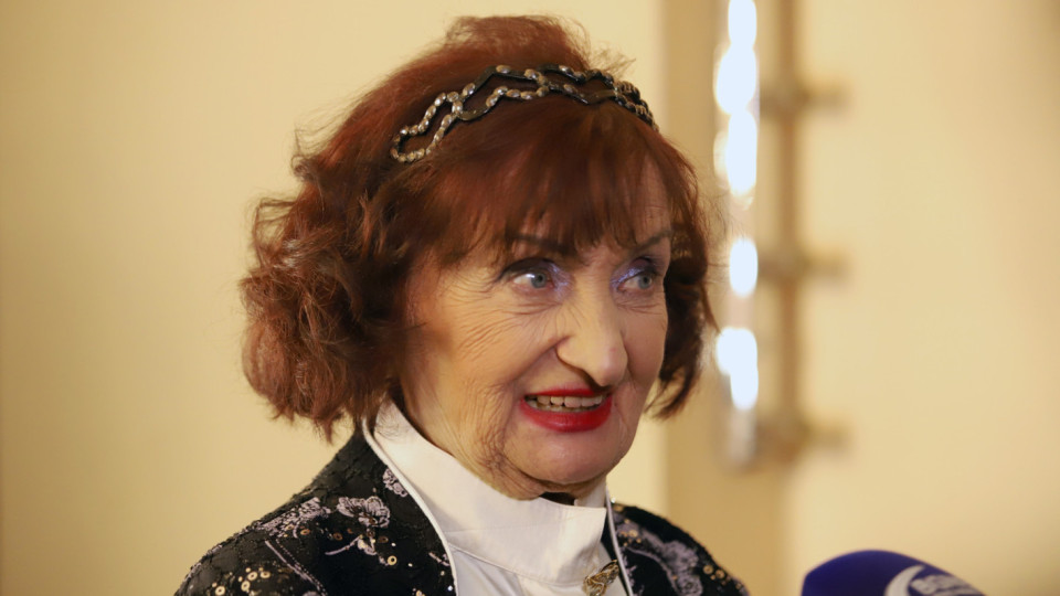 Легенда от Златния Орфей живее в мизерия. Има ли изход | StandartNews.com