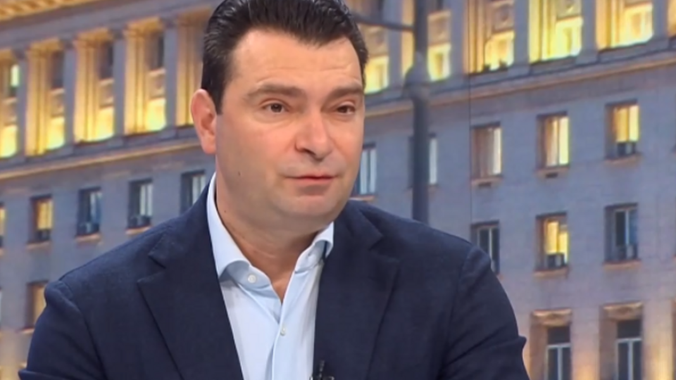 Калоян Паргов: Йотова е подходяща за президент, ще я подкрепим | StandartNews.com