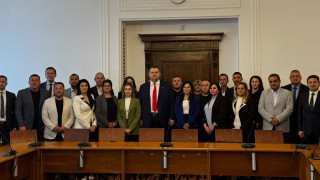 Делян Пеевски проведе работна среща с кметове и общински съветници от Разград
