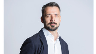 Кристиян Шкварек пред СТАНДАРТ: Градската десница копира комунистите за религията