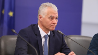 Рокада с шефа на ДАНС. Изненадата