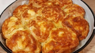 Идея за закуска! Мързеливи кашкавалки, които се приготвят за минути