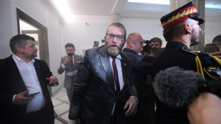 Кандидат за президент втрещи Европа. Направи немислимото /СНИМКИ/