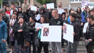 Цял град на нокти! Зловещи разкрития след убийството на Магдалена