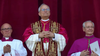 Шеметно послание към света! Медии гръмнаха за избора на папа Лъв ХІV