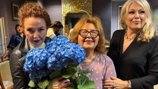 Звездно парти за рожден ден в Народния театър