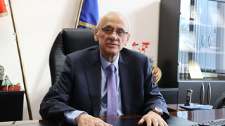 Здравният министър с послание към медицинските сестри