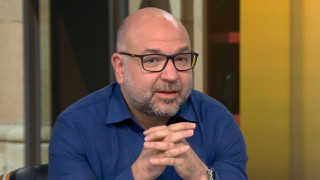 Политолог поряза мераците на Радев! Неадекватен е