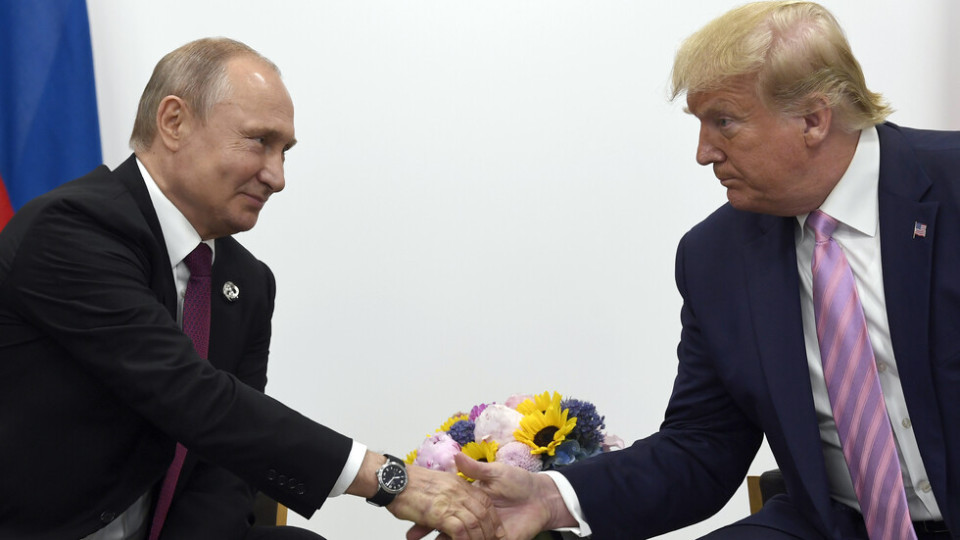 Започна разговорът между Тръмп и Путин | StandartNews.com