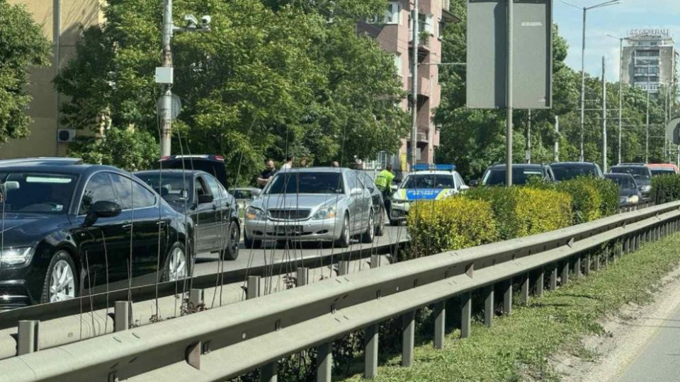 Кошмар на Цариградско шосе. Невиждано задръстване | StandartNews.com
