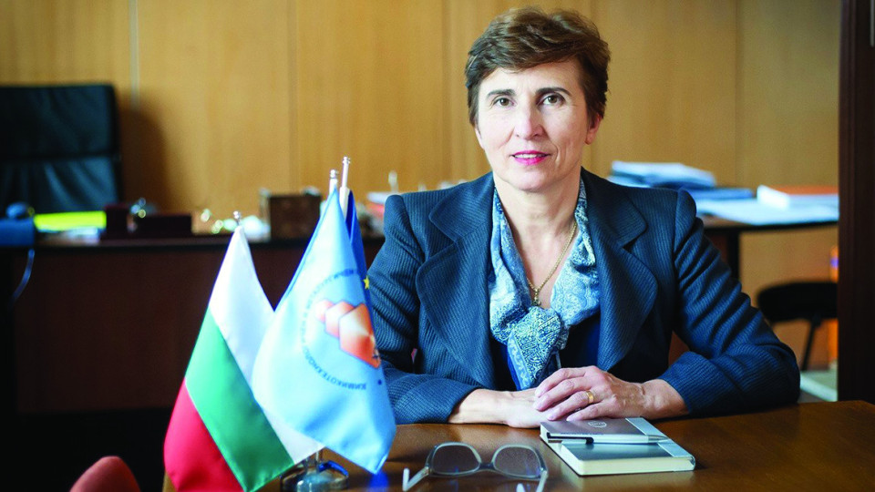 Д-р Сеня Терзиева – Желязкова, ХТМУ: Студентите ни практикуват при лидери в индустрията | StandartNews.com