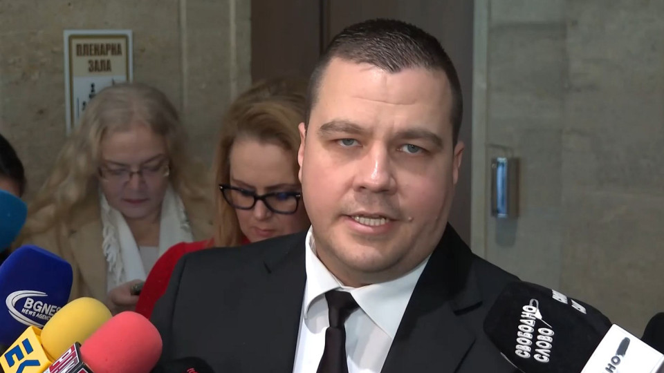 Човек на Слави хвърли жестоки разкрития за преговорите на Скопие с ЕС | StandartNews.com