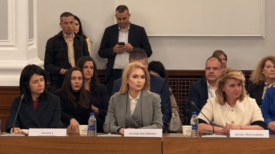 Шефката на КЗП: Финансовата грамотност е ключов фактор за благополучието на потребителите | StandartNews.com