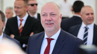 Желязков: Вертикалният газов коридор има политическа символика