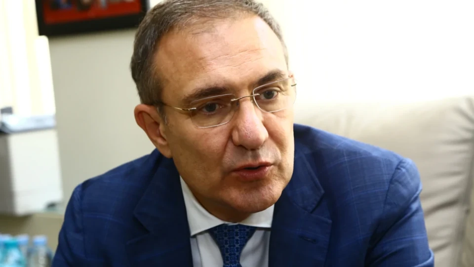 Министър Гуцанов реши за пенсионната възраст и осигуровките | StandartNews.com