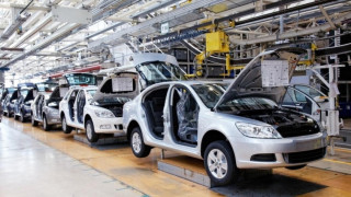 Китай изправи на нокти автомобилните гиганти. Вещаят трусове