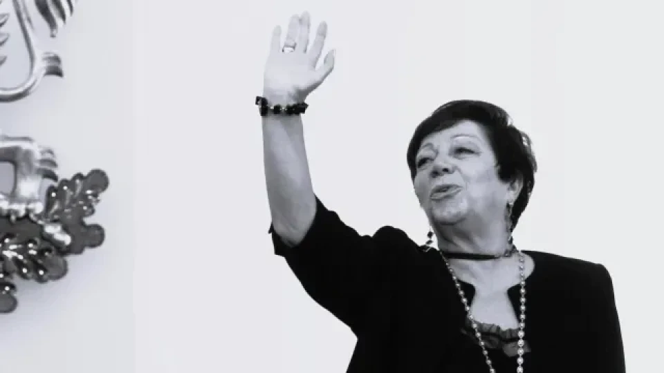 Ето кога се прощаваме с писателката Божана Апостолова | StandartNews.com