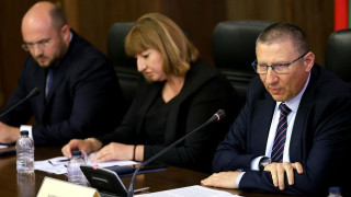 Главният прокурор настоява за бързи експертизи и контрол над вещите лица