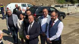 Министър Иванов зарадва шофьорите! Добра новина за ключов път