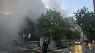 Пожар унищожи емблематичен ресторант в голям град