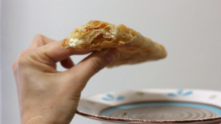 Идея за закуска! Най-вкусните улични банички