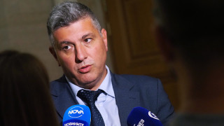 Фетишът "наше МВР" на подмянаджиите