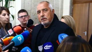 Борисов поряза дерибеите на Доган
