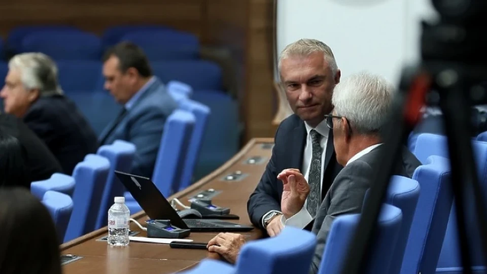 Сбогом на дерибеите, парламентът ги посече | StandartNews.com