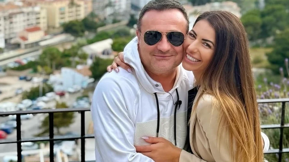 Мацката на Рачков изпоти мрежата. Горещи снимки | StandartNews.com