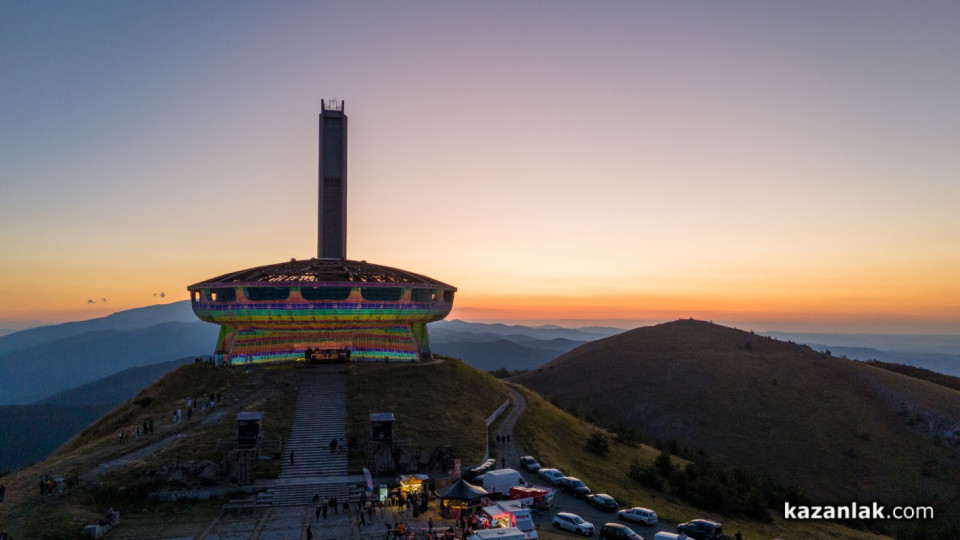 Пет години фестивал, десет години кауза: очаквайте „Open Buzludzha“ 2025 от 15 до 17 август | StandartNews.com