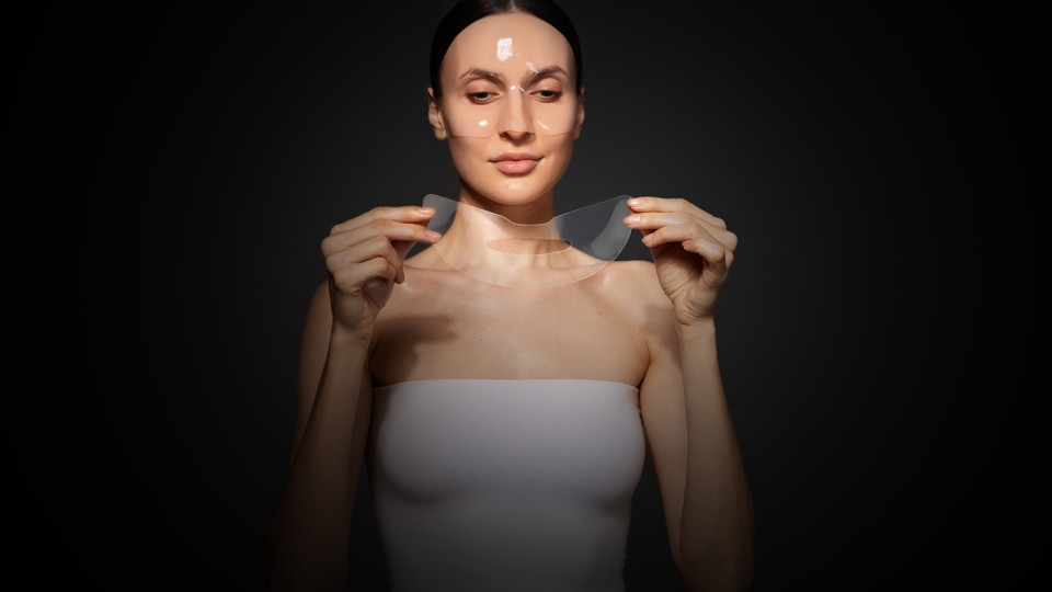 Glass skin е сред трите най-популярни тренда за грижа за кожата това лято | StandartNews.com