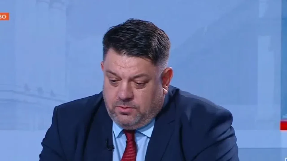 Зафиров разкости Радев. Видя плановете му | StandartNews.com