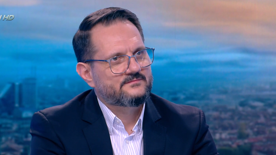 Общинар закова Лена и Асен. Нови разкрития | StandartNews.com