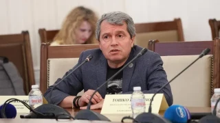 Тошко Йорданов: Дълбоко уважавам всички хора в бели престилки