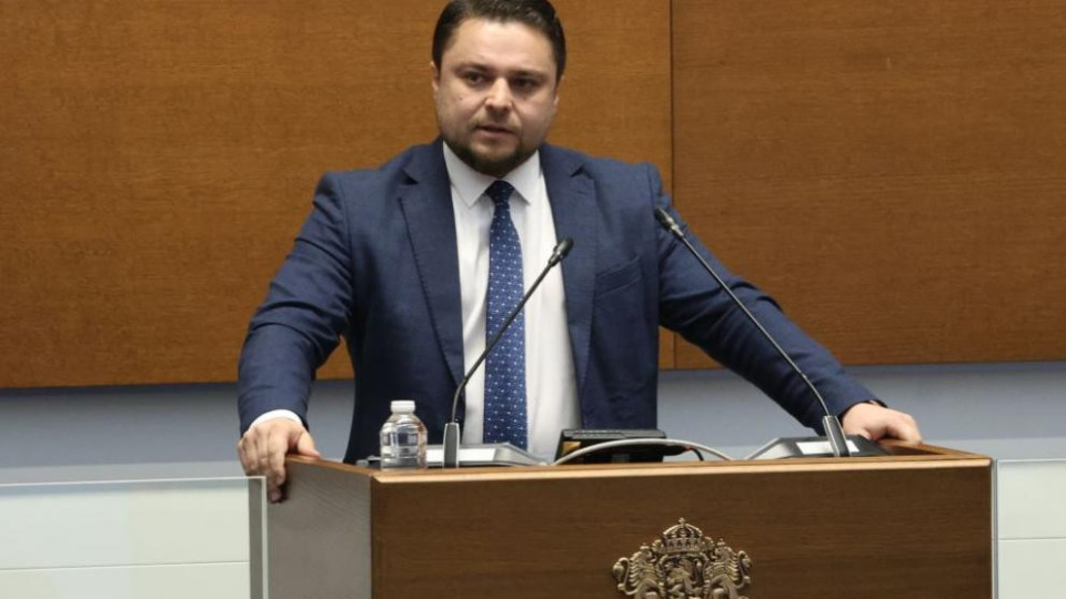 Пореден депутат избяга от Доган и направи шокиращи разкрития | StandartNews.com