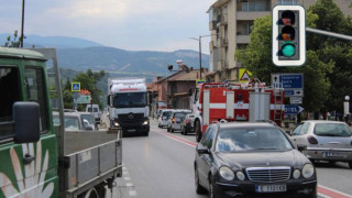 Ето какво стана с новия сфетофар в Кресна