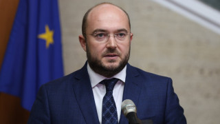 Държавата се намеси! Тежко решение за домовете за възрастни
