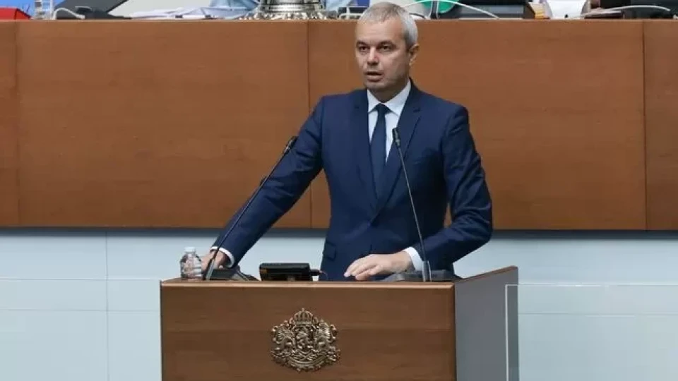 Костадинов преброи защитниците на Коцев. Голям смях | StandartNews.com