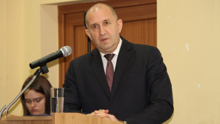 Радев сложи поредното вето. Този път за здравните лимити