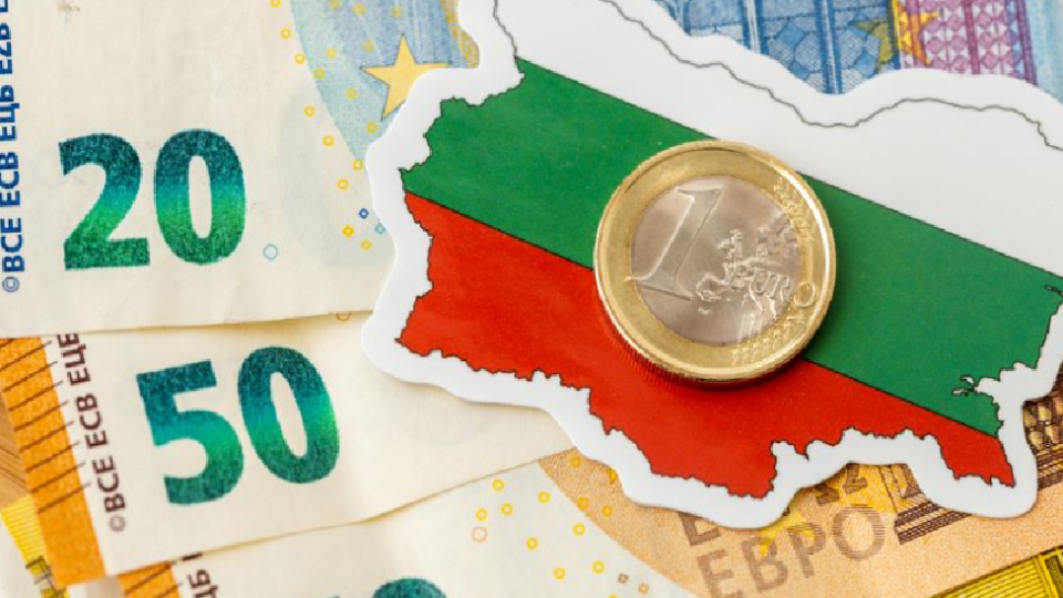 Ясни са пенсиите в евро! 432 003 души на ръба | StandartNews.com