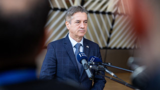 Първа европейска държава наложи оръжейно ембарго на Израел