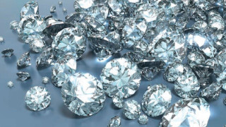 Паника сред търговците! Проблем със скъпоценните камъни