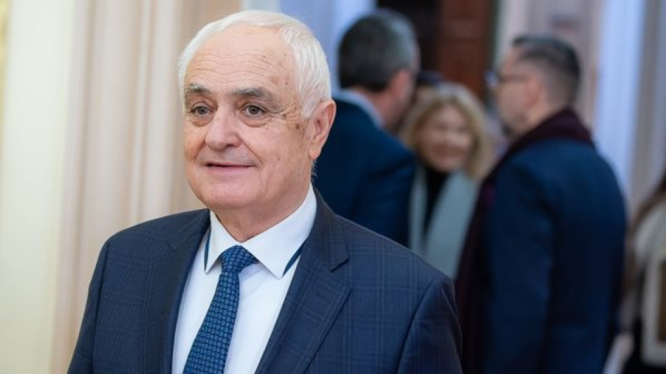 Милиони потичат към България. Купуваме военни кораби | StandartNews.com