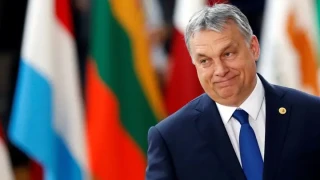 Унгария се разтресе! Страшен скандал с резиденция на Орбан