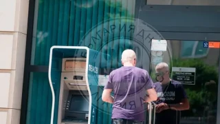 Сираков остана без пари. Къде го хванаха